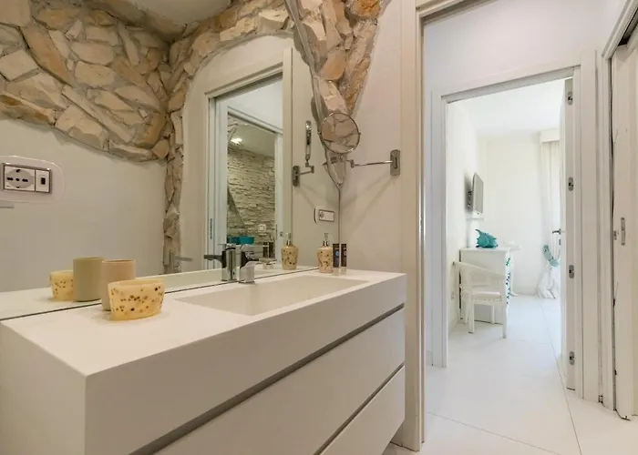 Port 5 Min-close To Summer Design Wi-fi