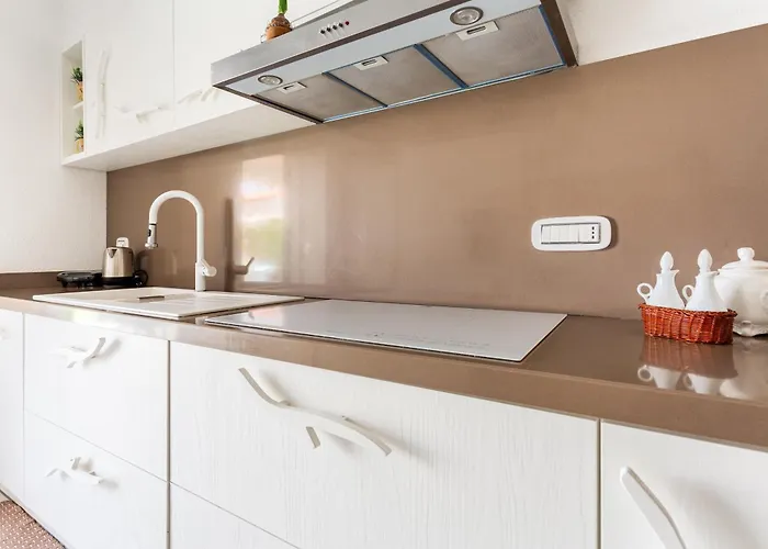 Βίλα Port 5 Min-close To Summer Design Wi-fi Ίσκια